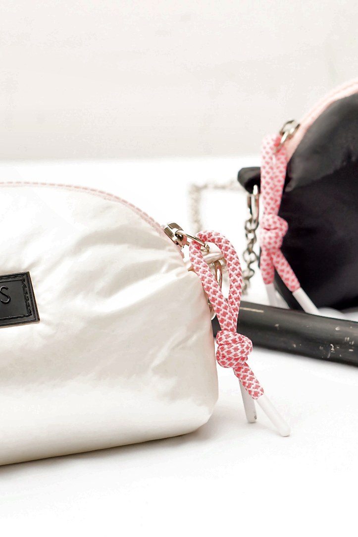 Cartera Mariana